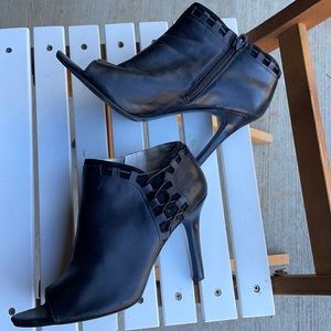 Cole Haan Genuine leather  booties